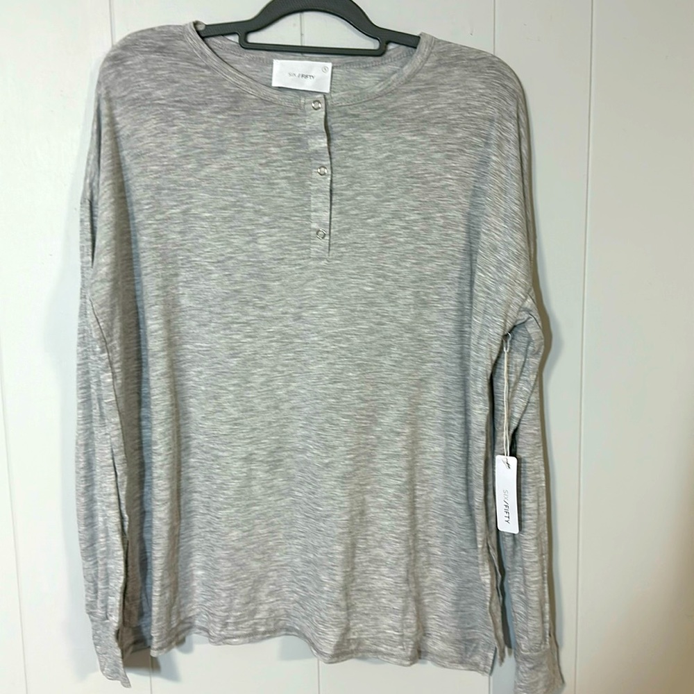 Six/Fifty NWT Gray Size Small Henley oversized